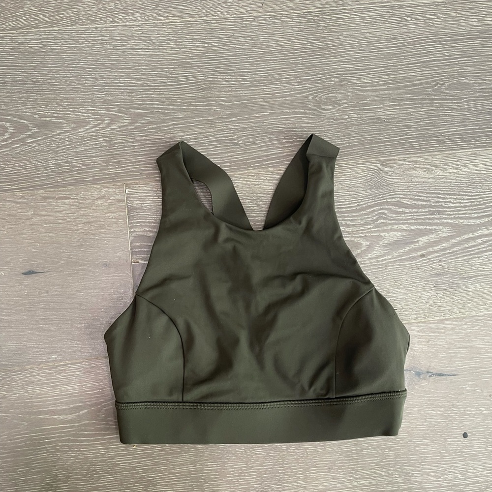 Lululemon high neck sports bra